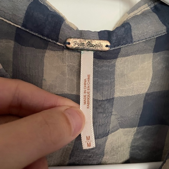 Free People Sheer Gauzy Blue Cream Plaid Print Button Front Shirt Size Medium - Picture 3 of 6